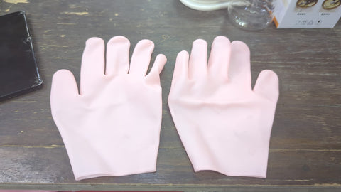 Household Cleaning Gloves – Soft Latex, Waterproof & Reusable